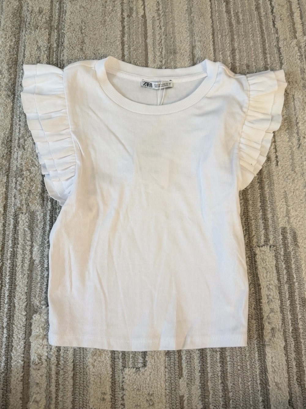 ZARA White Ribbed Tee with Ruffle Sleeves
